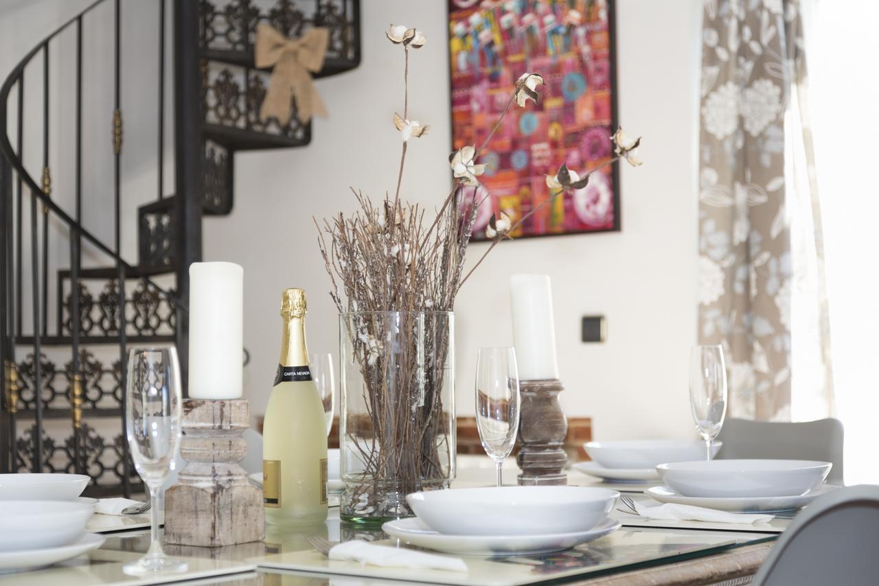 Oshun Puerta del Sol Deluxe Apartment Madrid Bagian luar foto