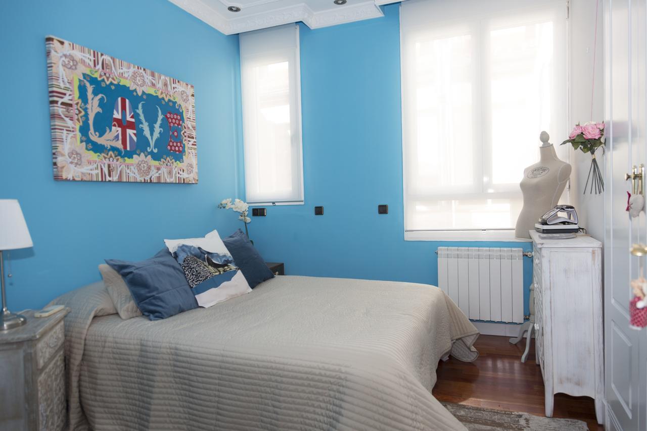 Oshun Puerta del Sol Deluxe Apartment Madrid Bagian luar foto