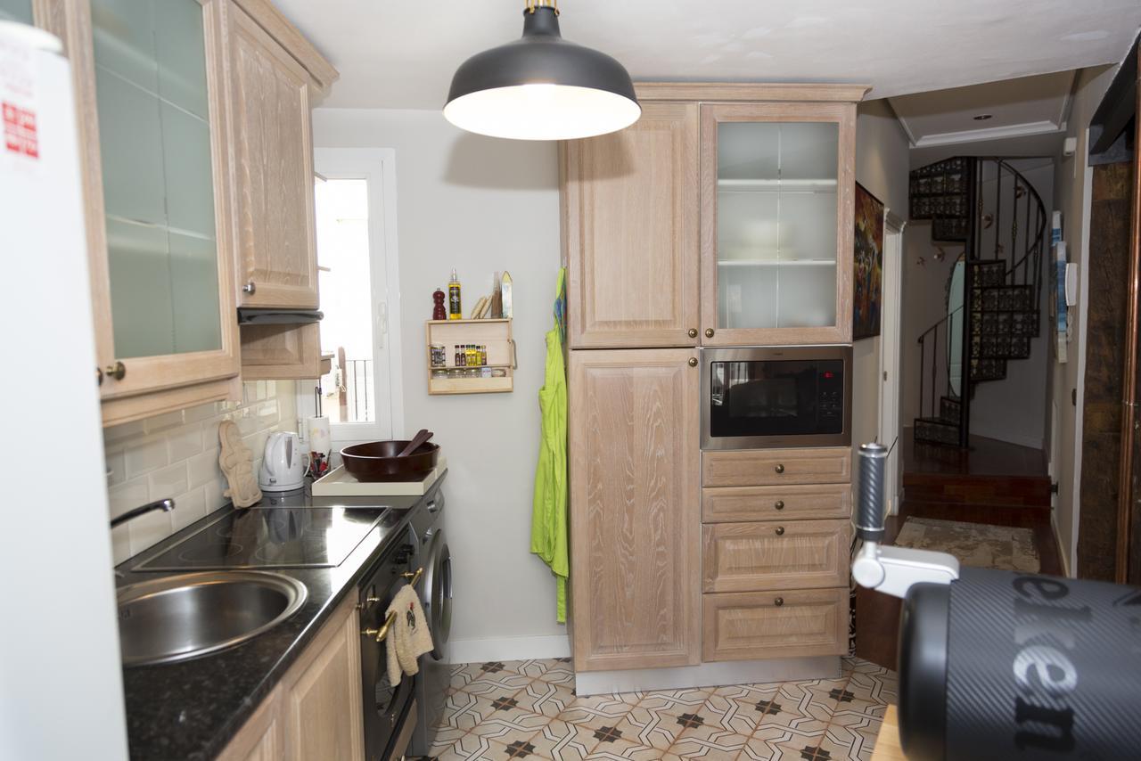 Oshun Puerta del Sol Deluxe Apartment Madrid Bagian luar foto