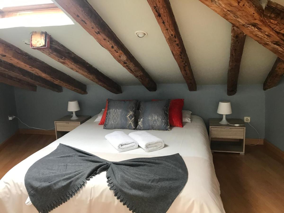 Oshun Puerta del Sol Deluxe Apartment Madrid Bagian luar foto